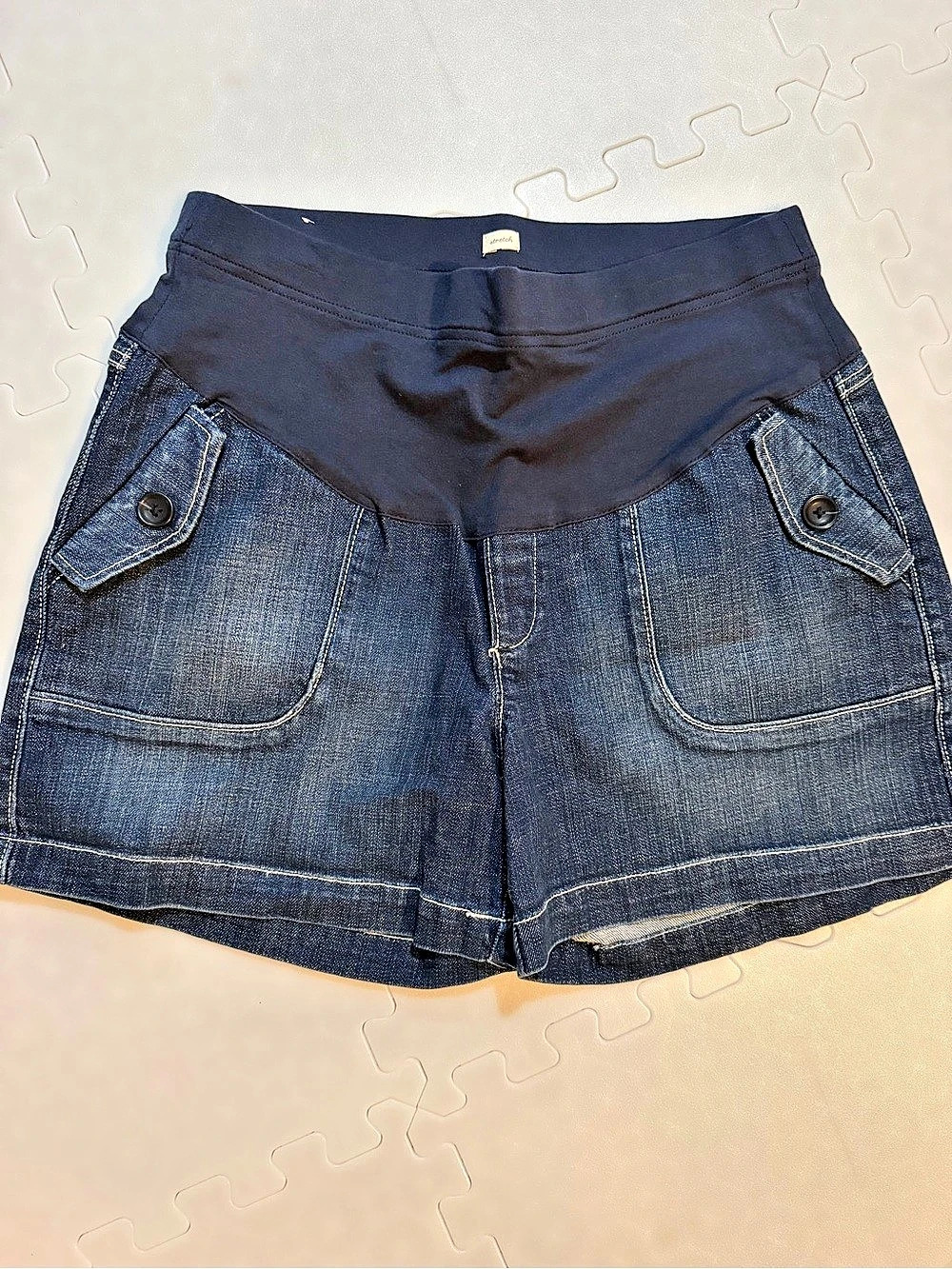 Maternity Old Navy Denim Shorts M